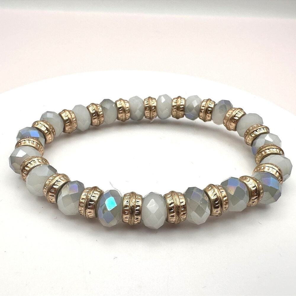 Vintage Y2K Iridescent Grey Glass Beaded Gold Tone Stretch Bracelet Jewelry Boho